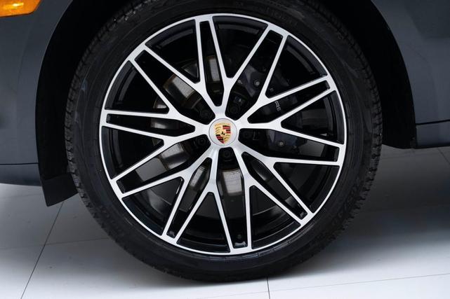 Photo of 2025 Volcano Grey Metallic Porsche Macan