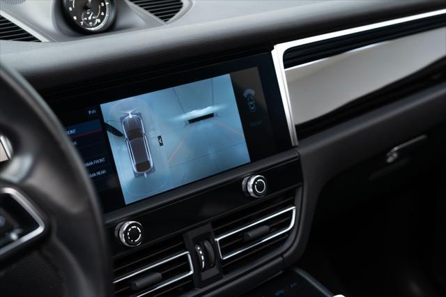 Photo of 2022 Carrara White Metallic Porsche Macan