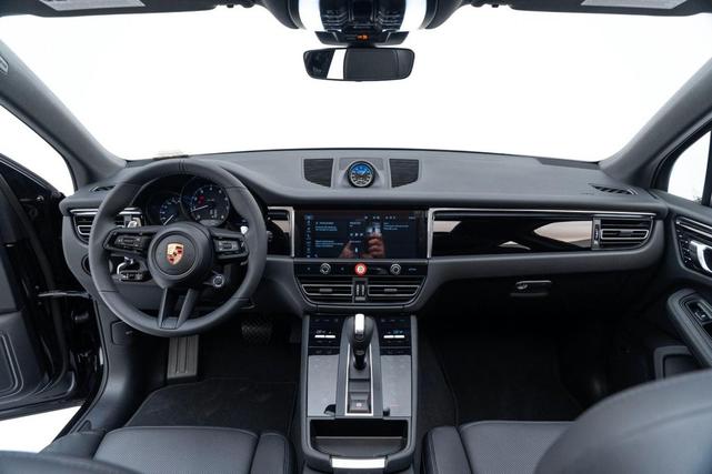 Photo of 2025 Black Porsche Macan