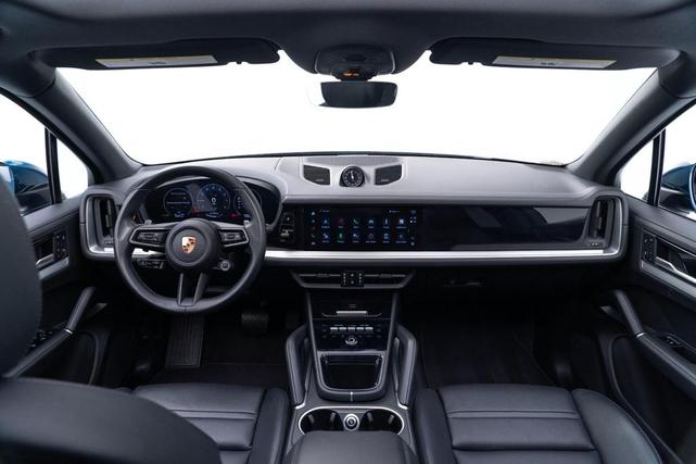 Photo of 2024 Montego Blue Metallic Porsche Cayenne