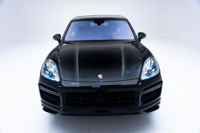 Photo of 2019 Black Porsche Cayenne