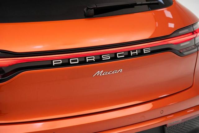 Photo of 2024 Papaya Metallic Porsche Macan