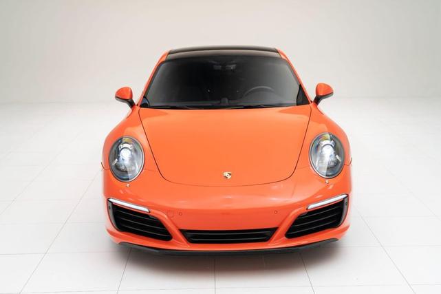 Photo of 2017 Lava Orange Porsche 911