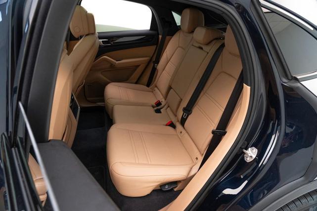 Photo of 2022 Moonlight Blue Metallic Porsche Cayenne