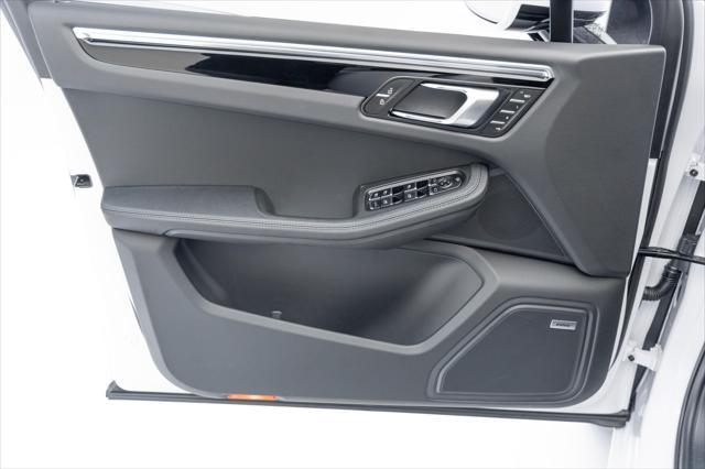 Photo of 2024 Carrara White Metallic Porsche Macan