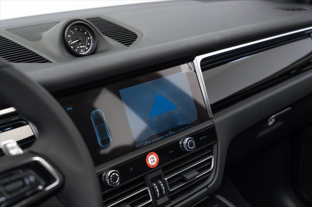 Photo of 2024 Carrara White Metallic Porsche Macan