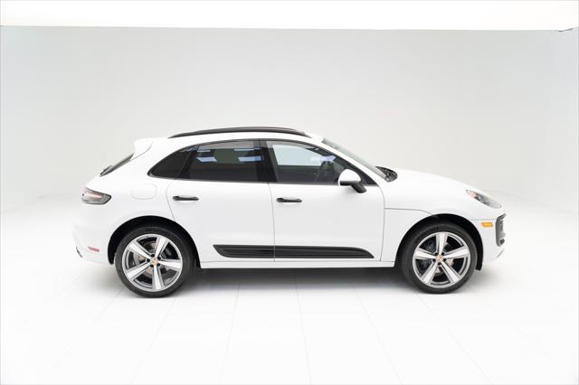 Photo of 2024 Carrara White Metallic Porsche Macan