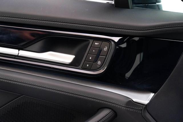 Photo of 2024 Black Porsche Panamera