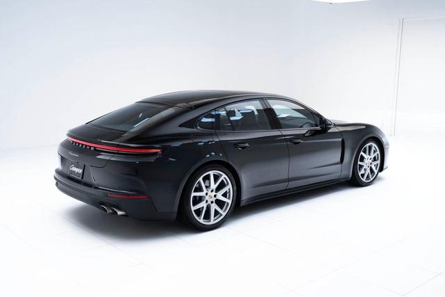 Photo of 2024 Black Porsche Panamera