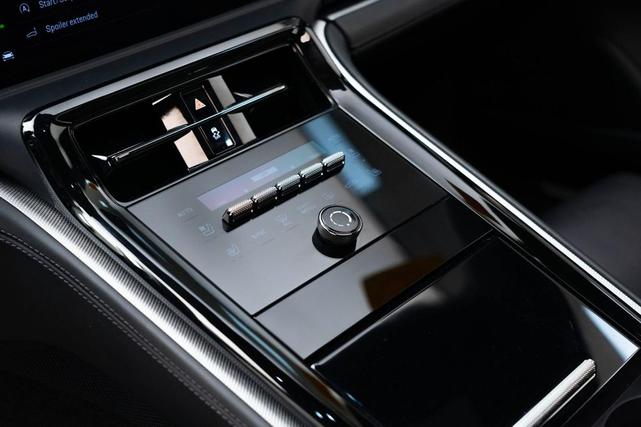Photo of 2024 Black Porsche Panamera