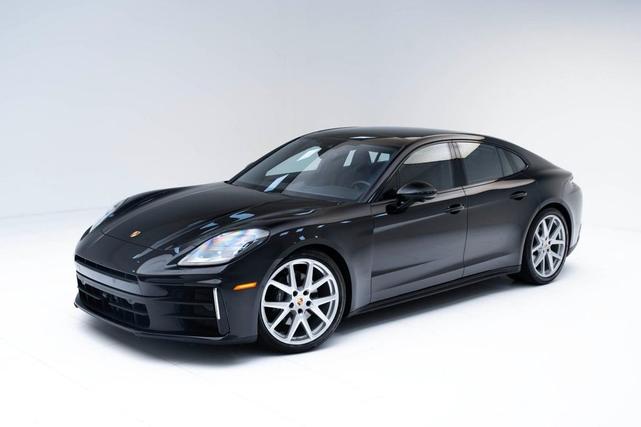 Photo of 2024 Black Porsche Panamera