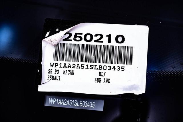 Photo of 2025 Black Porsche Macan