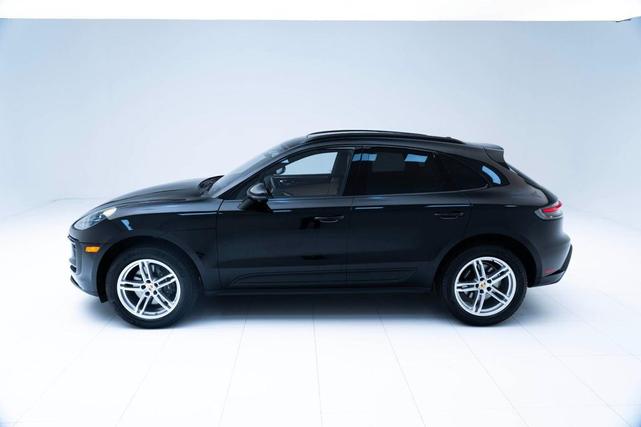 Photo of 2025 Black Porsche Macan