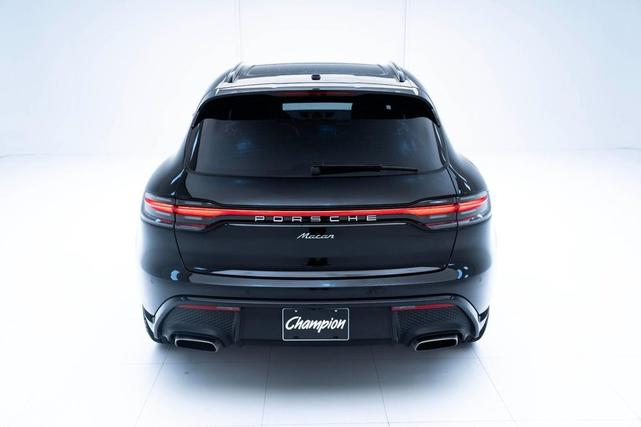 Photo of 2025 Black Porsche Macan