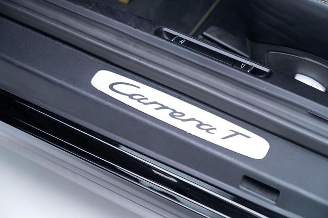 Photo of 2019 Black Porsche 911