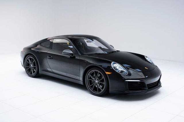 Photo of 2019 Black Porsche 911