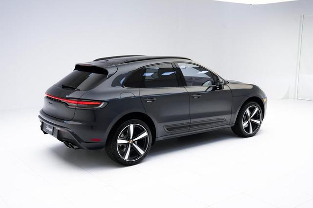 Photo of 2025 Volcano Grey Metallic Porsche Macan