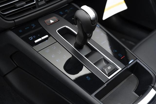 Photo of 2025 Volcano Grey Metallic Porsche Macan