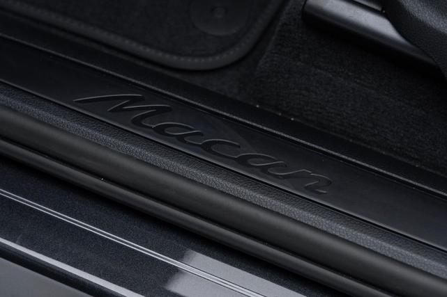 Photo of 2025 Volcano Grey Metallic Porsche Macan