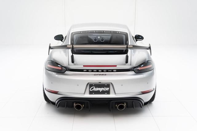 Photo of 2023 GT Silver Metallic Porsche 718 Cayman
