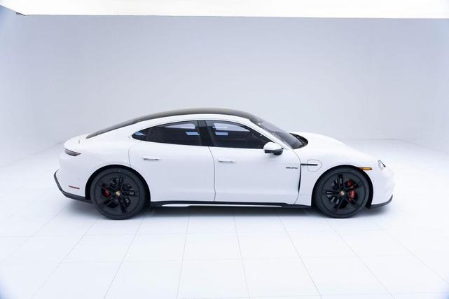 Photo of 2025 White Porsche Taycan