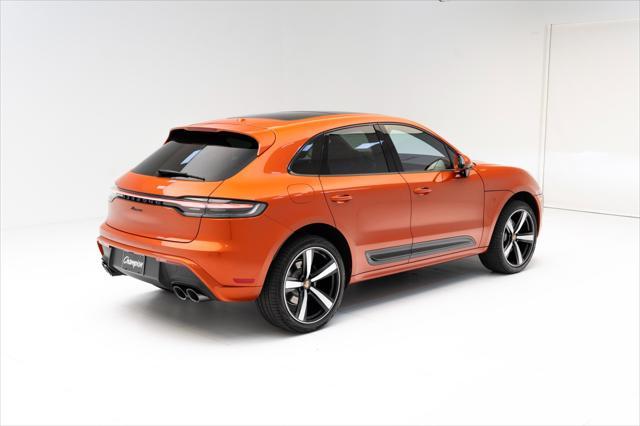 Photo of 2024 Papaya Metallic Porsche Macan