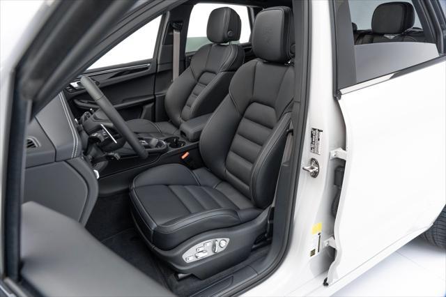 Photo of 2024 Chalk Porsche Macan