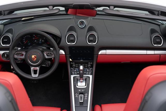 Photo of 2025 Vanadium Grey Metallic Porsche 718 Boxster