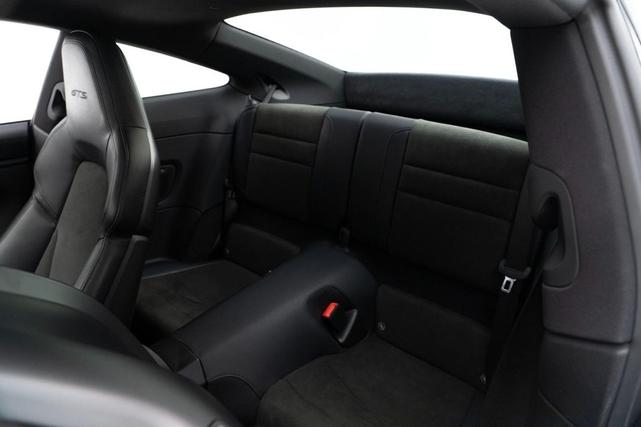 Photo of 2022 White Porsche 911