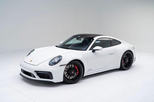 Photo of 2022 White Porsche 911