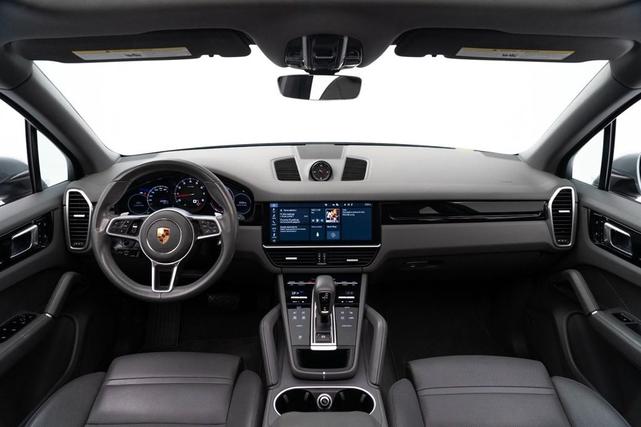 Photo of 2021  Porsche Cayenne