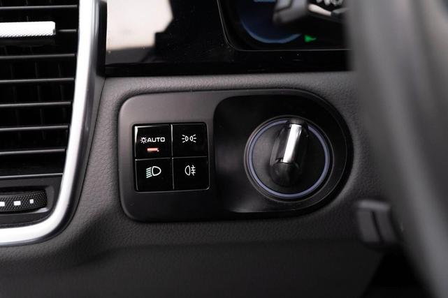 Photo of 2021  Porsche Cayenne