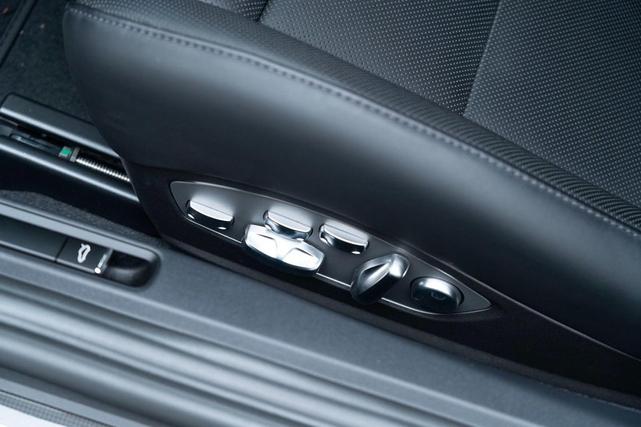 Photo of 2024 GT Silver Metallic Porsche 718 Cayman