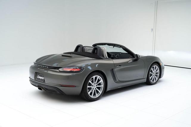 Photo of 2025 Aventurine Green Metallic Porsche 718 Boxster