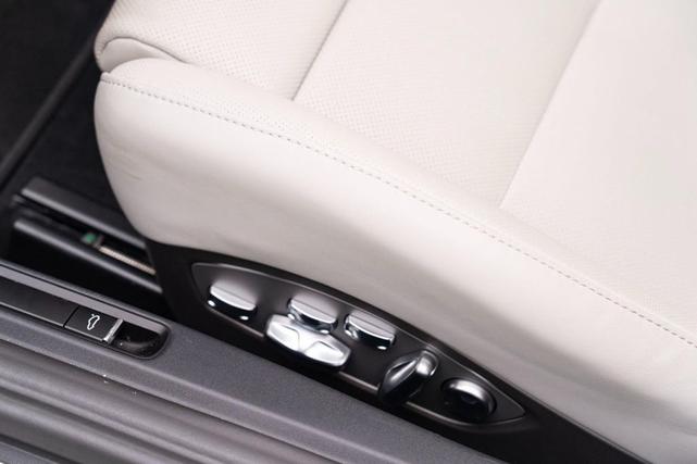 Photo of 2025 Aventurine Green Metallic Porsche 718 Boxster