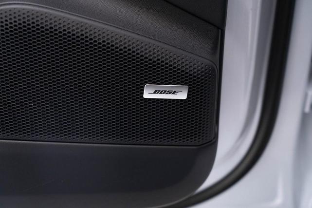 Photo of 2024 Ice Grey Metallic Porsche Macan