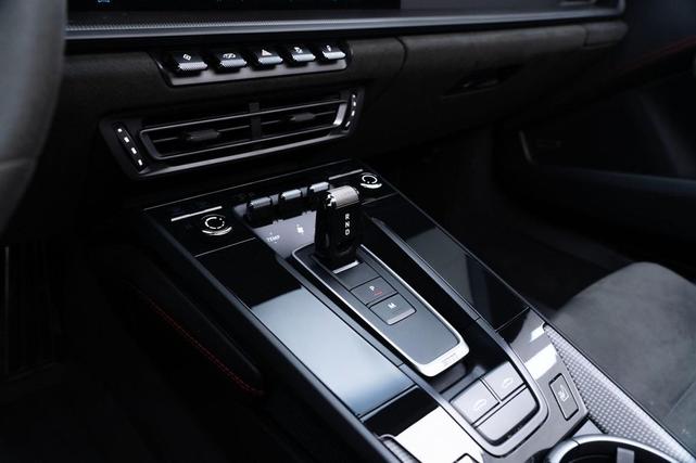 Photo of 2023 Arctic Grey Porsche 911