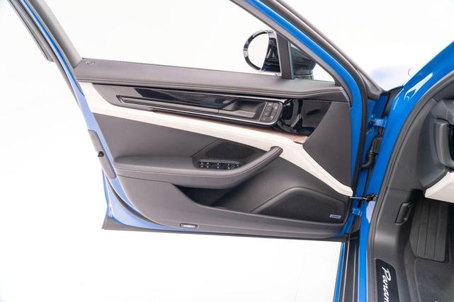 Photo of 2025 Lugano Blue Porsche Panamera