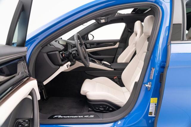 Photo of 2025 Lugano Blue Porsche Panamera