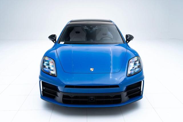 Photo of 2025 Lugano Blue Porsche Panamera