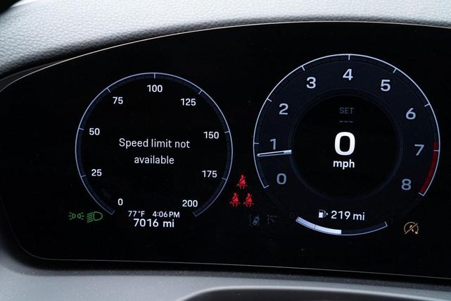 Photo of 2025 Volcano Grey Metallic Porsche Panamera