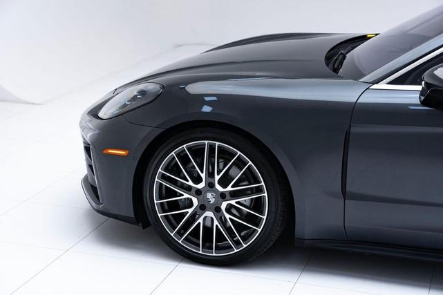 Photo of 2025 Volcano Grey Metallic Porsche Panamera