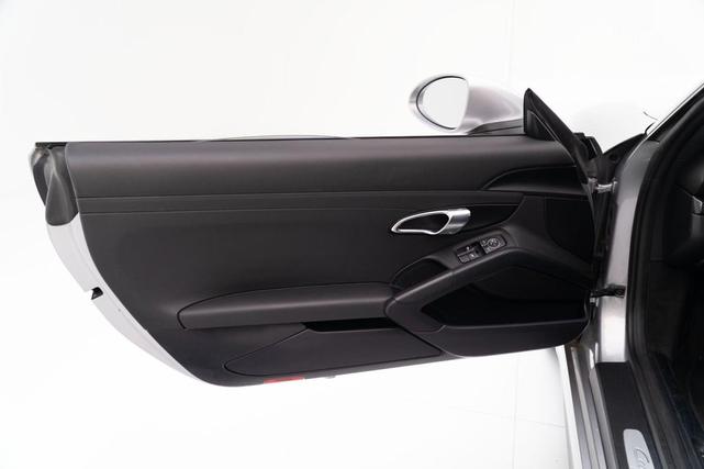 Photo of 2019 GT Silver Metallic Porsche 718 Cayman