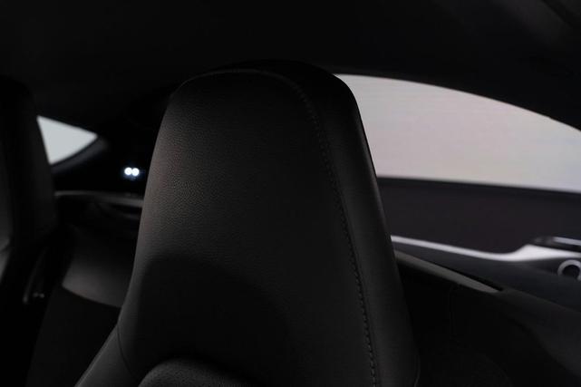 Photo of 2019 GT Silver Metallic Porsche 718 Cayman