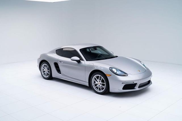 Photo of 2019 GT Silver Metallic Porsche 718 Cayman