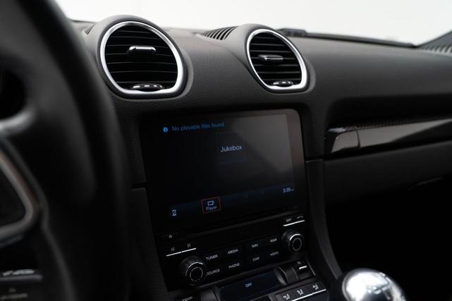 Photo of 2019 GT Silver Metallic Porsche 718 Cayman