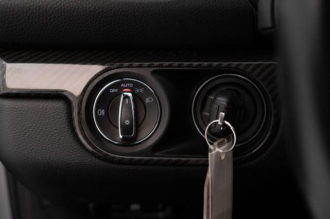 Photo of 2019 GT Silver Metallic Porsche 718 Cayman
