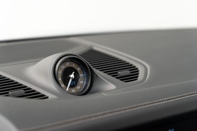 Photo of 2025 Arctic Grey Porsche Cayenne