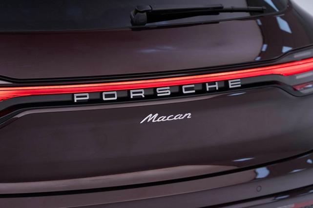 Photo of 2025 Copper Ruby Metallic Porsche Macan