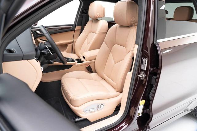 Photo of 2025 Copper Ruby Metallic Porsche Macan